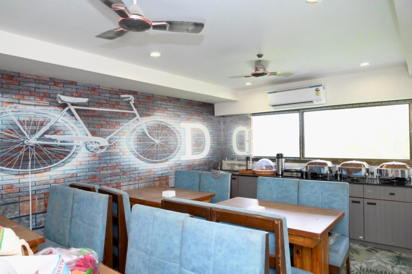 Hotel Dream Ahmedabad Exterior foto